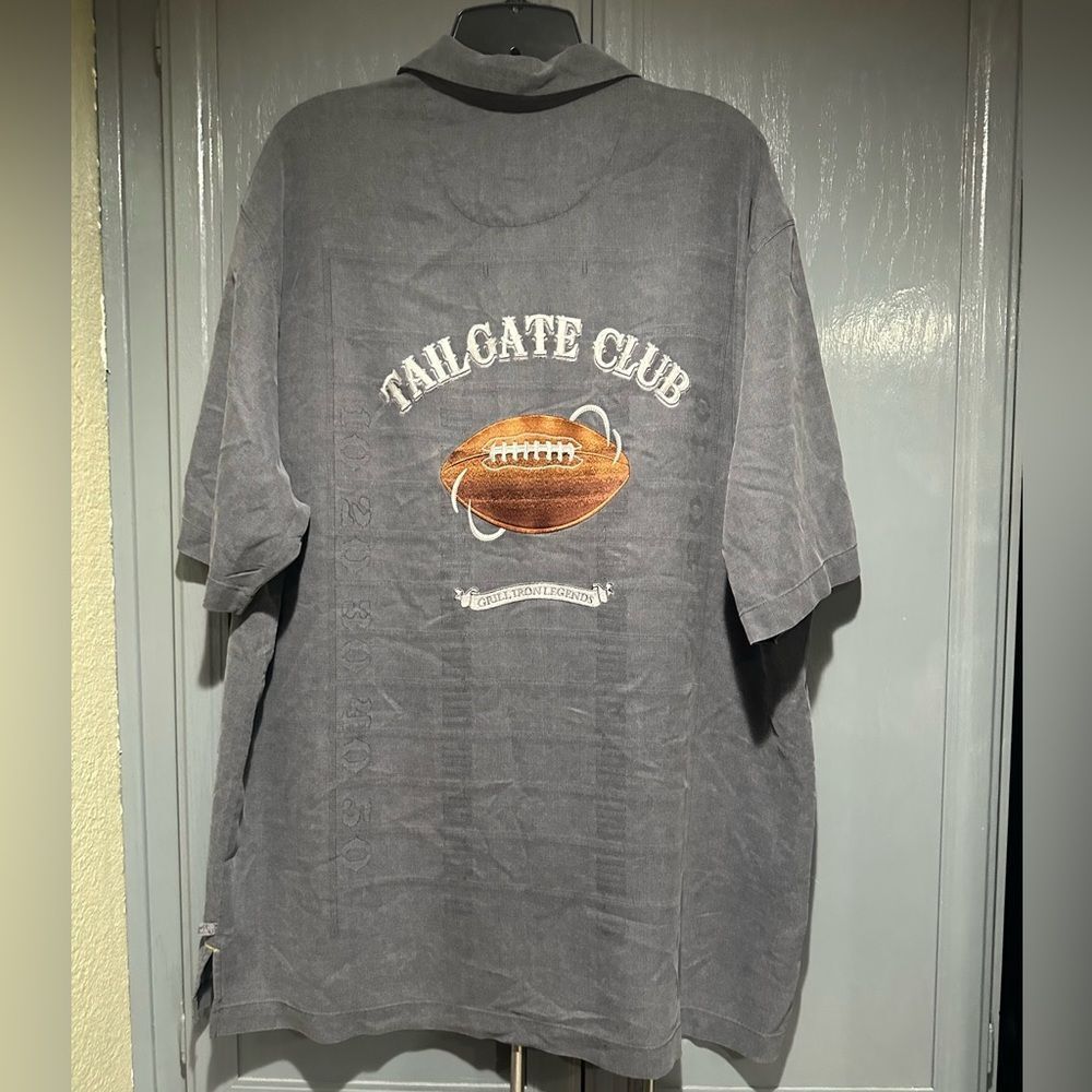 NFL San Francisco Tommy Bahama Silk Football Shirt XL Gray